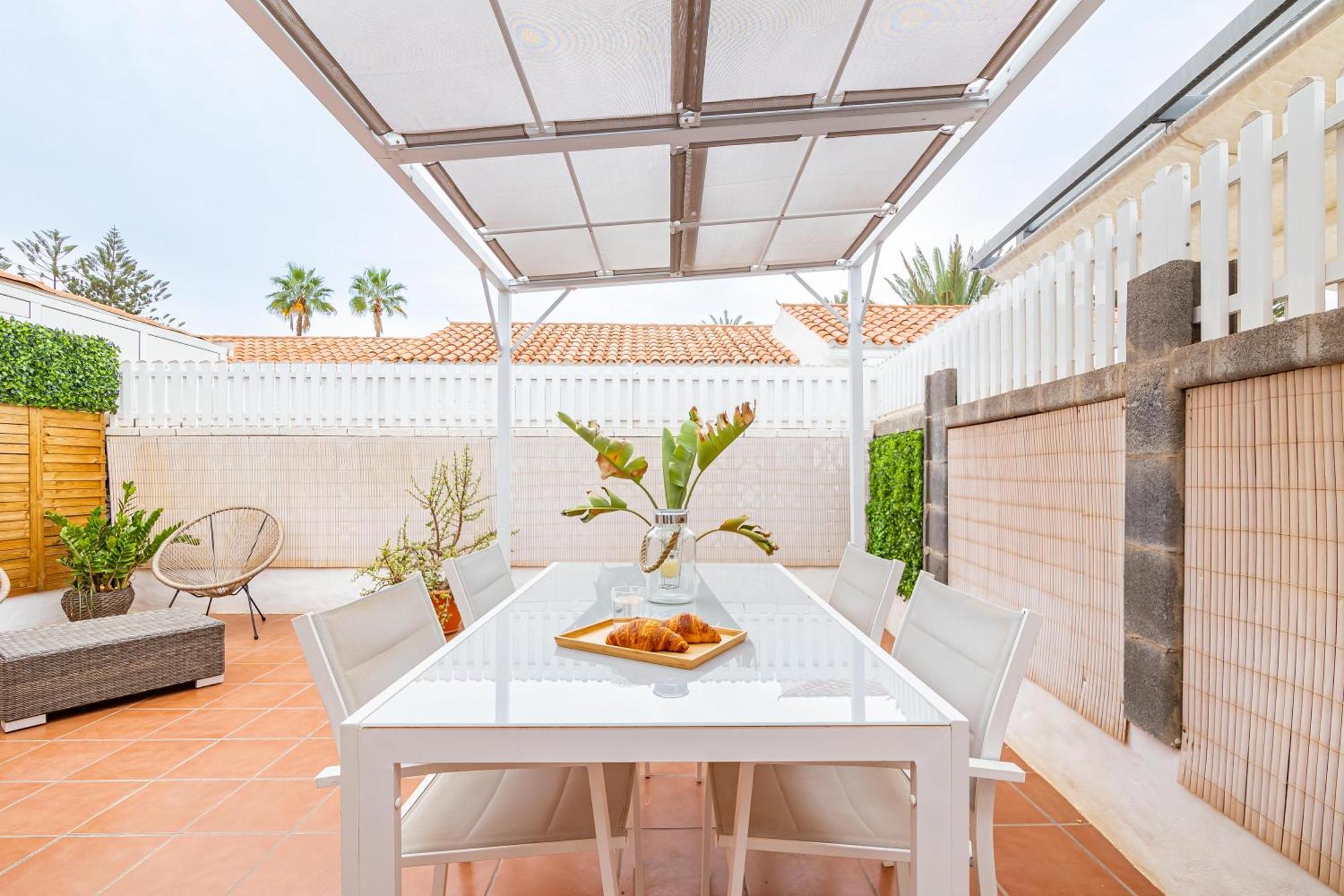 Canarian Holiday Home - Sunset Bungalow In Playa Del Ingles San Bartolomé 外观 照片