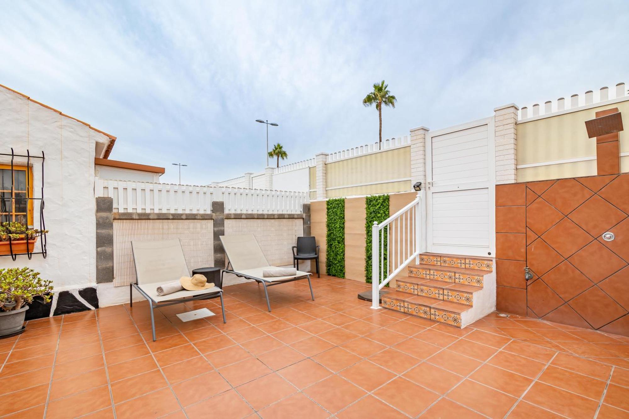 Canarian Holiday Home - Sunset Bungalow In Playa Del Ingles San Bartolomé 外观 照片